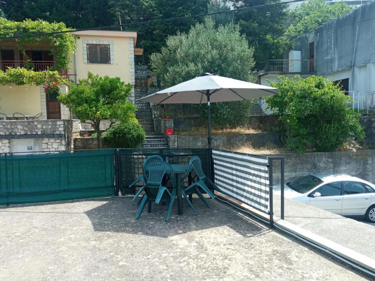 Guest House Inara Neum Exteriör bild