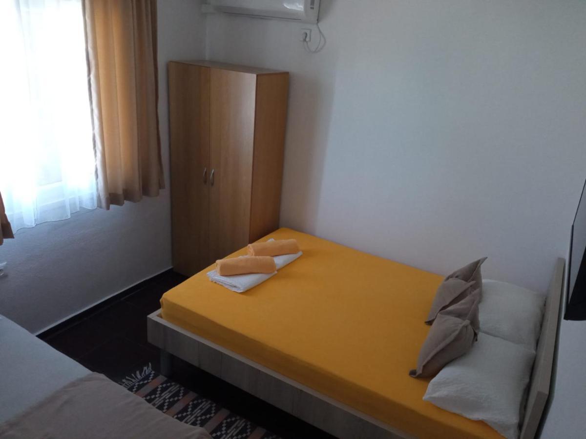 Guest House Inara Neum Exteriör bild